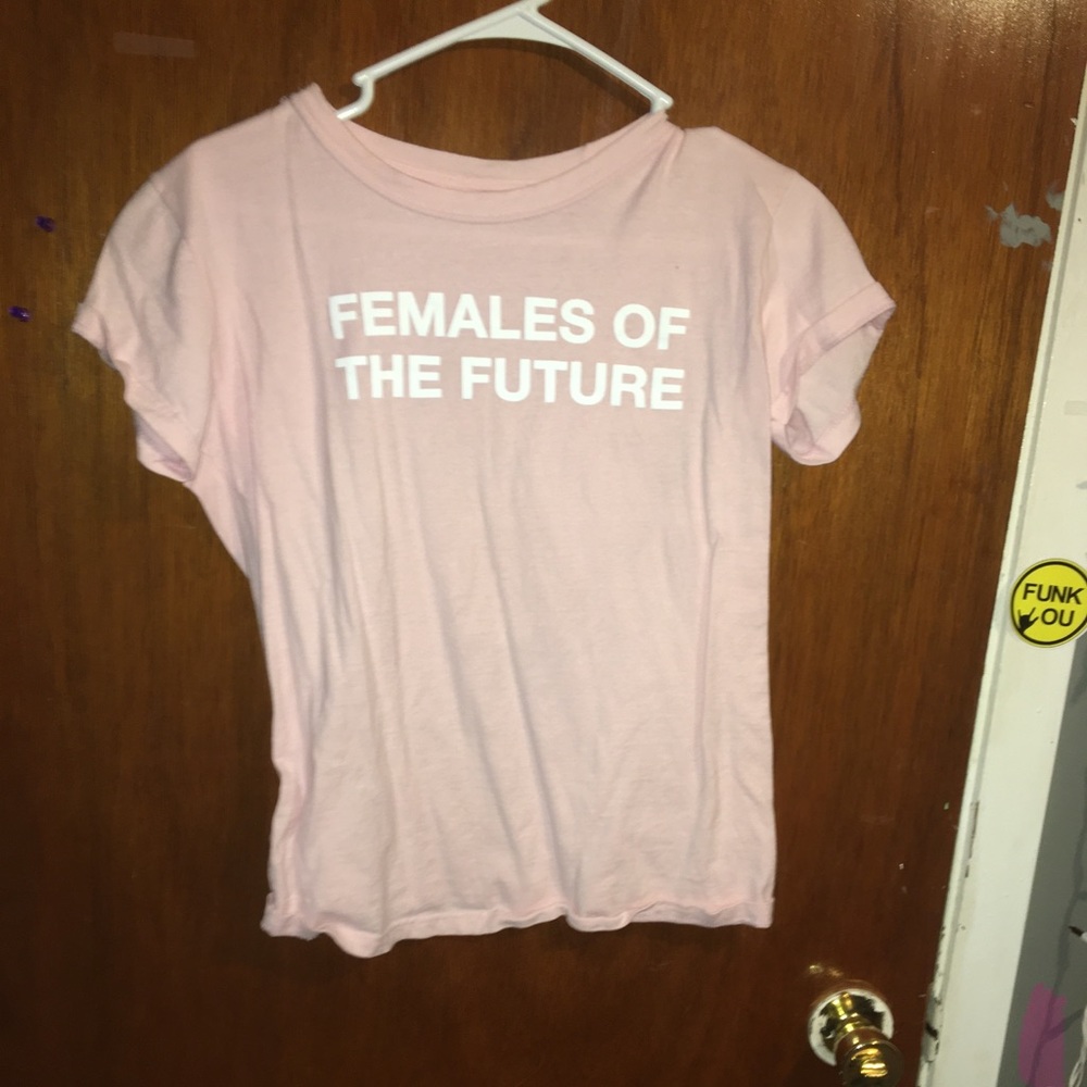 Graphic tee
